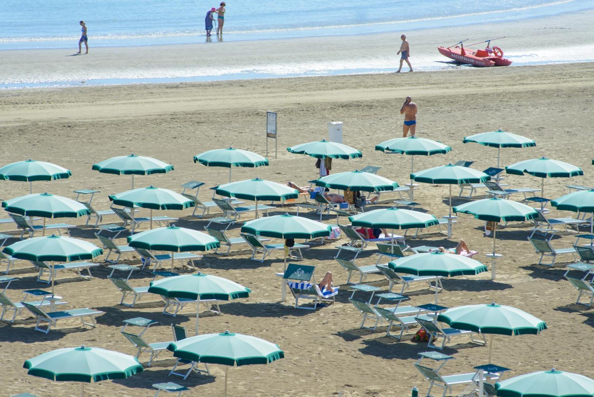 Hotel Nautic Rimini Esterno foto