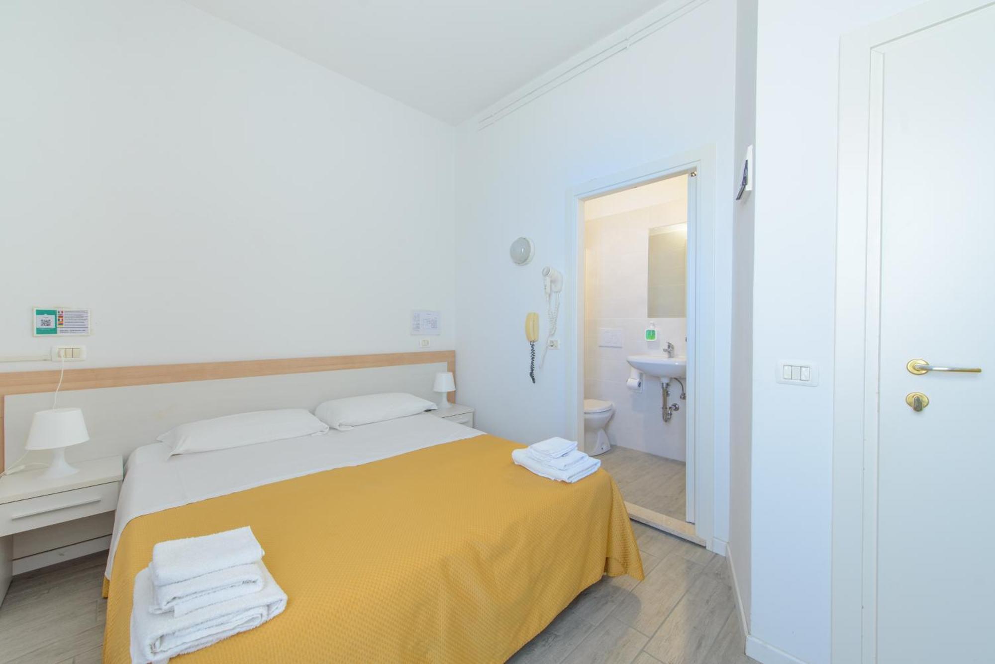 Hotel Nautic Rimini Esterno foto